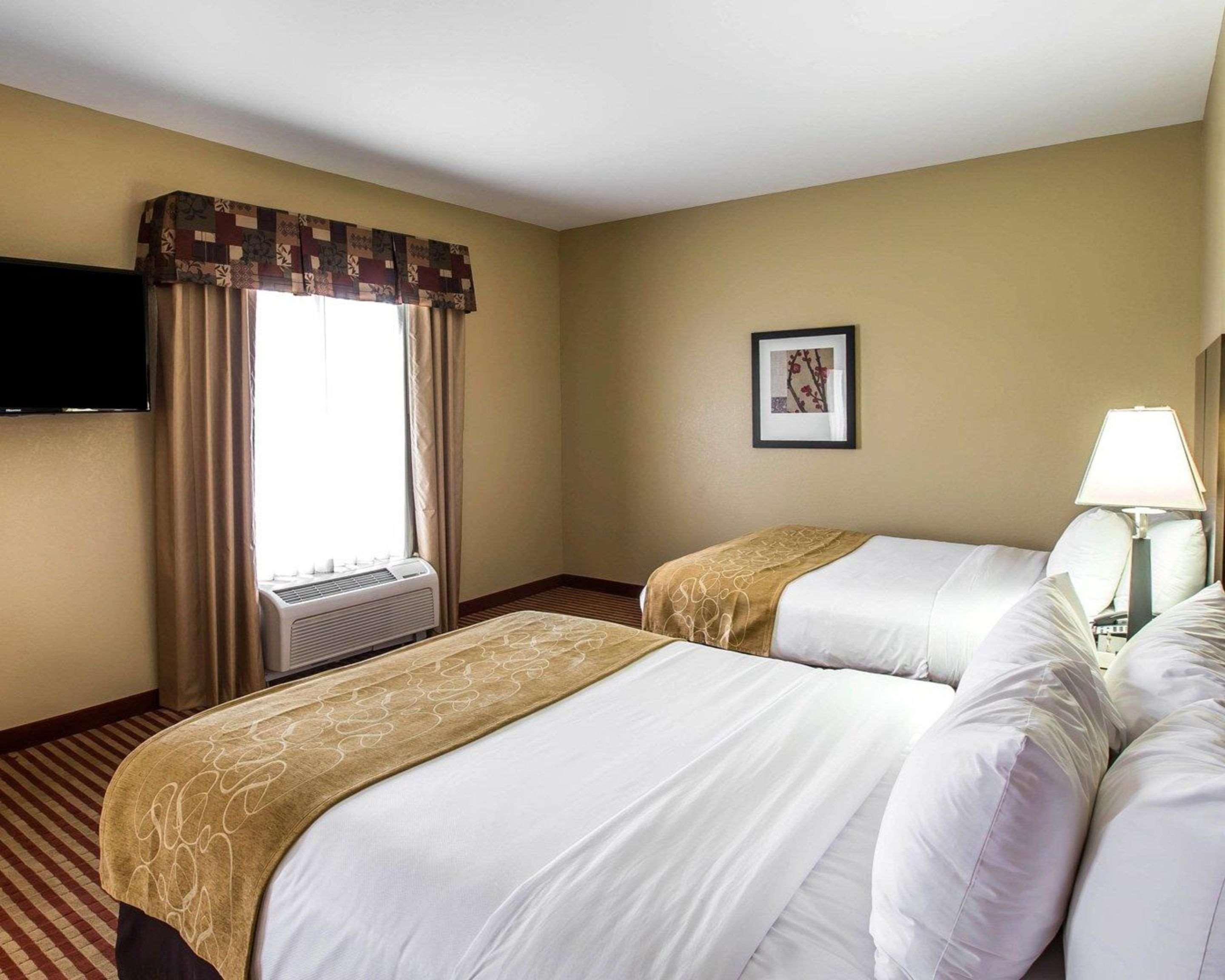 Comfort Suites Waycross Exterior foto