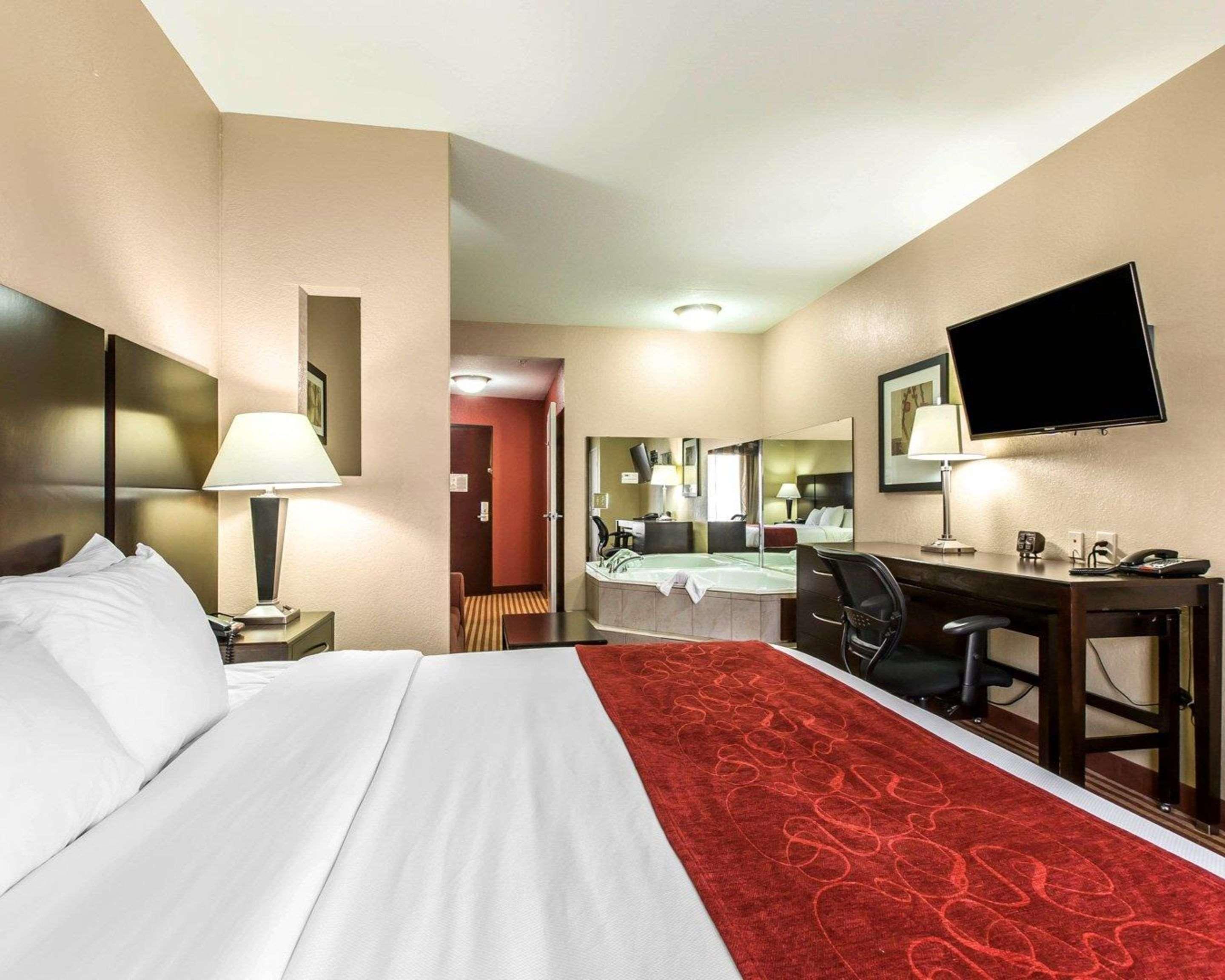 Comfort Suites Waycross Exterior foto