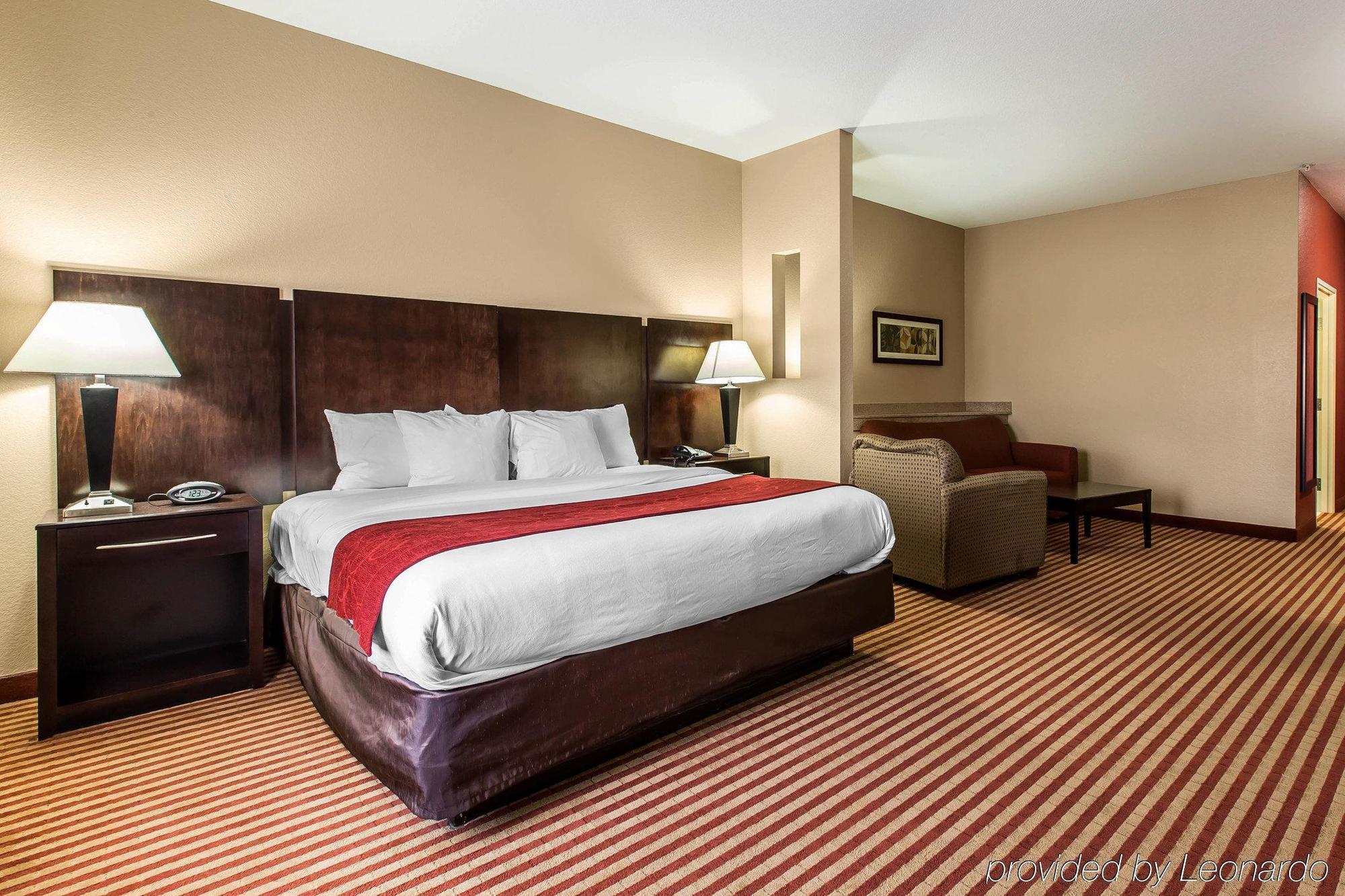 Comfort Suites Waycross Exterior foto